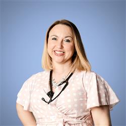 Dr Catherine Fernando